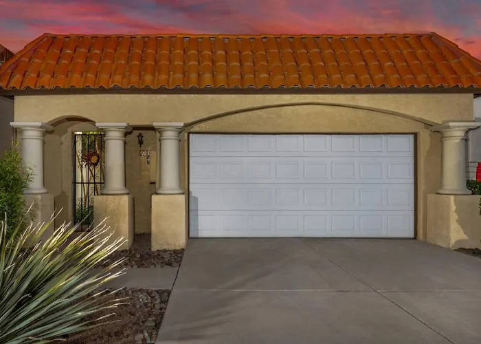 St. Mary Gem, Cozy, 1 Bedroom 1 Ba, Patio, Garage * Tucson