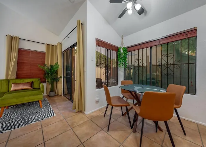 Сasa de vacaciones St. Mary Gem, Cozy, 1 Bedroom 1 Ba, Patio, Garage Tucson